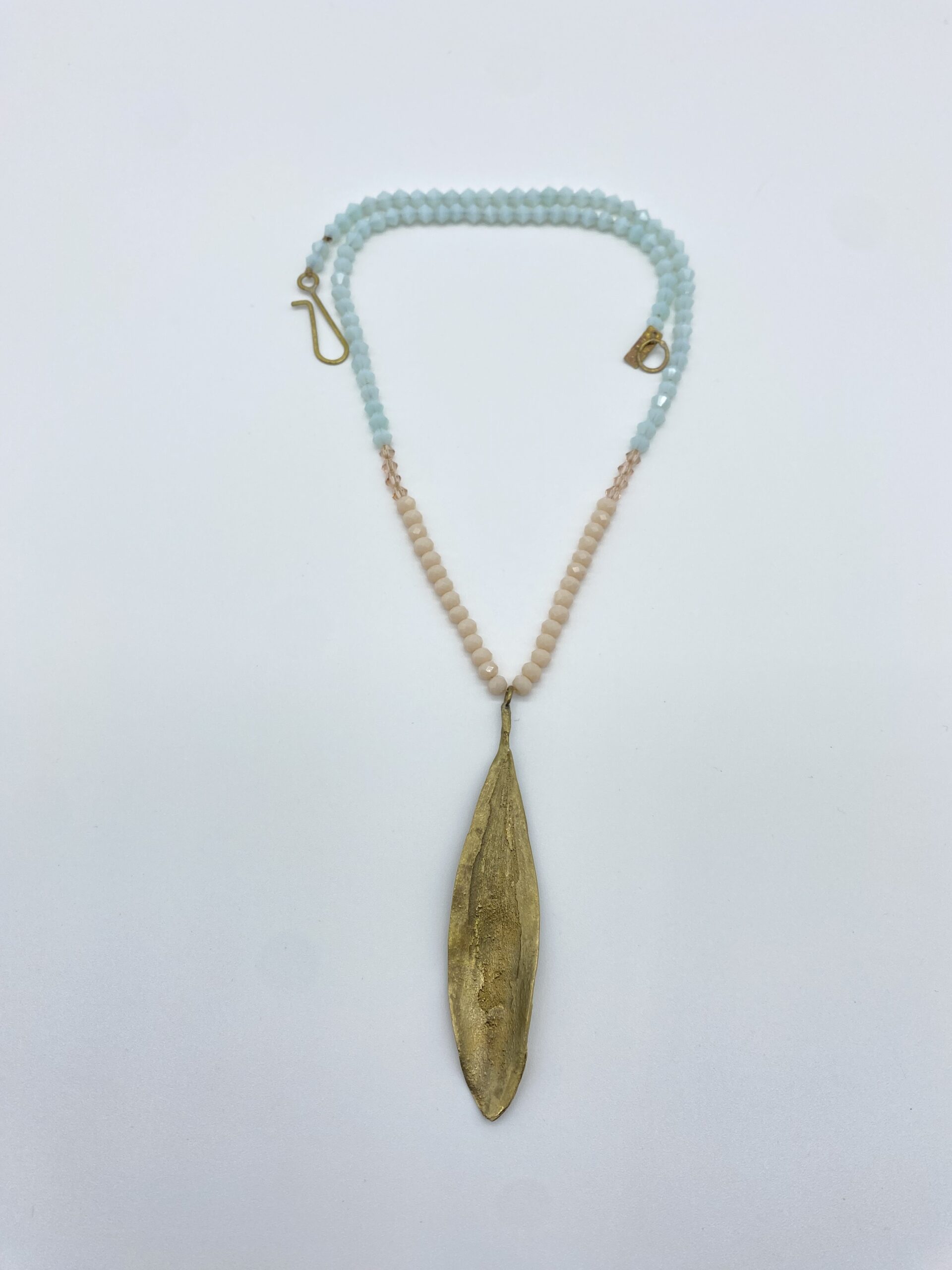 Leaf & Glass Beads Necklace